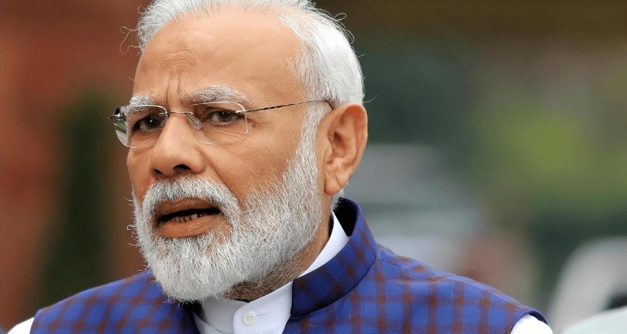 开云中国-MAD前途光明！，莎拉波娃新星出色防守表现突出上演精彩一战-开云中国